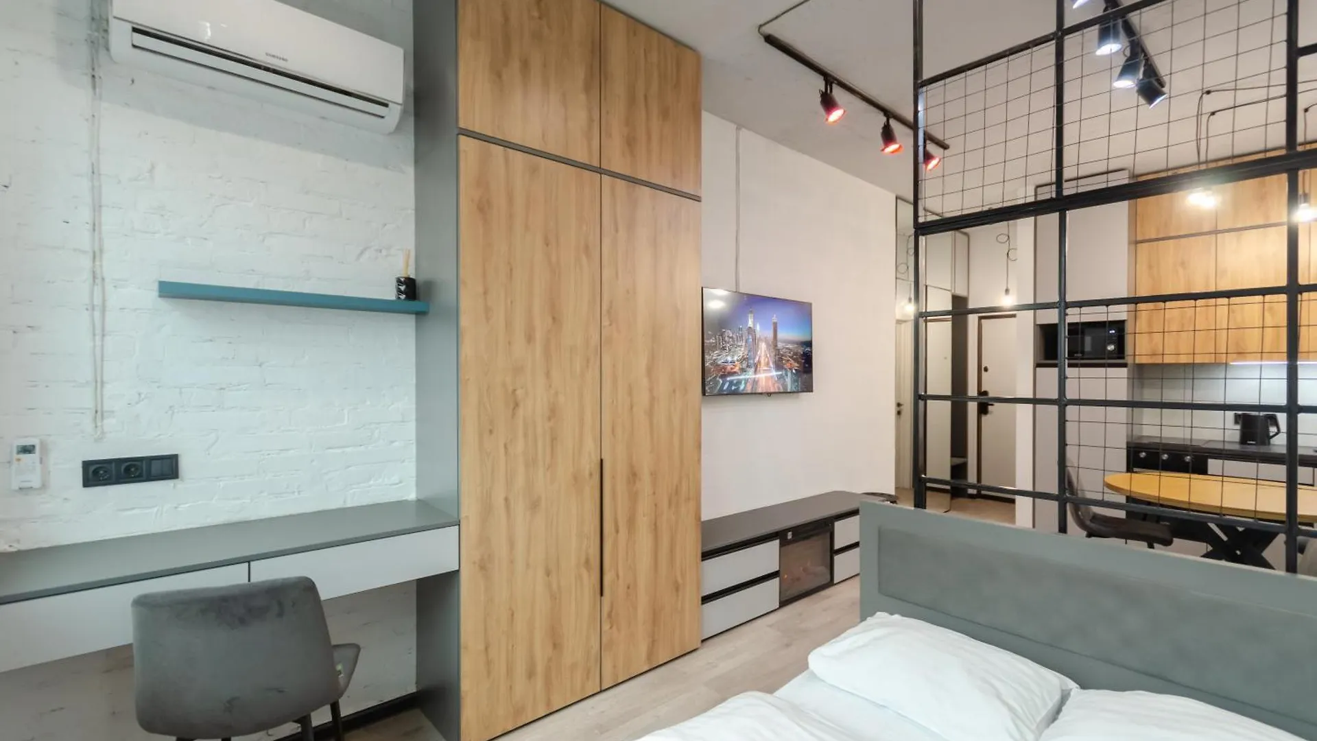 Petrovdom Apartments 26-305А In Rc Manhattan, 11 Beresteiskyi Kiev 0*,  Ucrania
